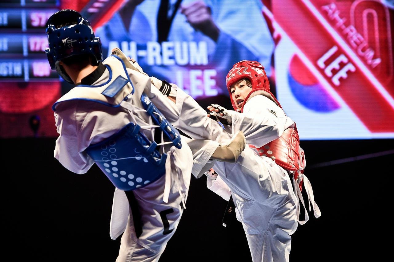 اللائحة الإسمية للمؤهلين لنهاية البطولة الوطنية للشبان والشابات وجدة 29-30 نونبر ، 1 دجنبر 2019